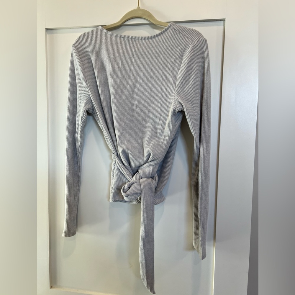 Express Women’s faux wrap sweater - Large - Picture 2 of 6